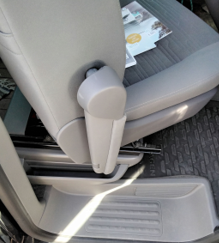 [52132] Surfer Suite/ Beach Hostel: VW California armrest right grey