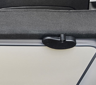 [57532] Marco Polo locking system outside table
